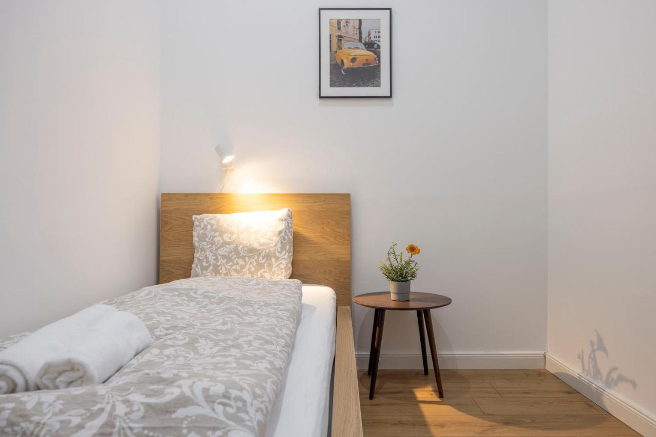 Central Grand Apartment With 5Bedrm 2Bathroom ブダペスト エクステリア 写真